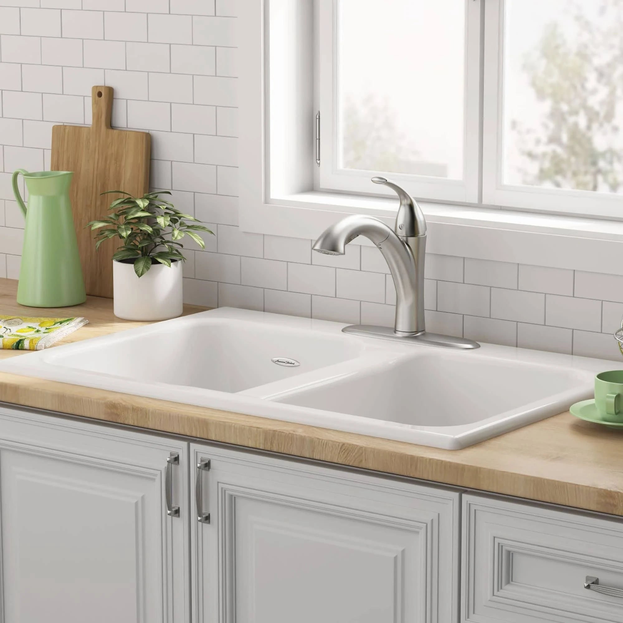 Brilliant White Kitchen Sink F453680
