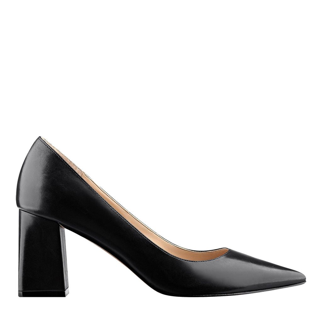 Black Pump Y700320