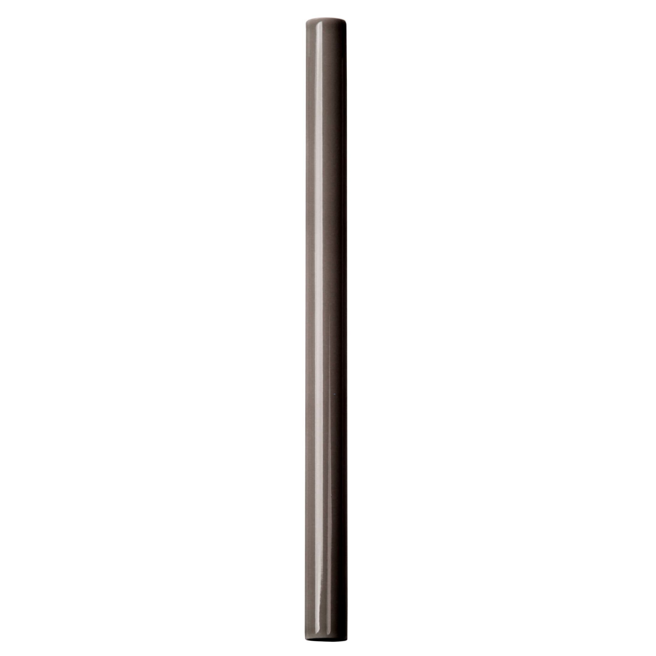 Polished Ceramic Gray Pencil Liner L5399