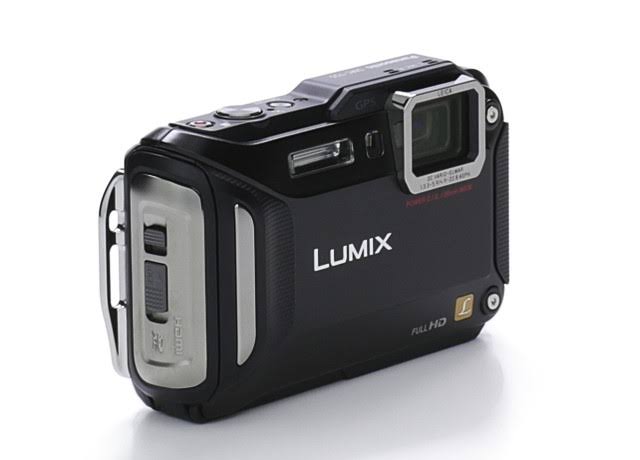 Black Compact Digital Camera B4535