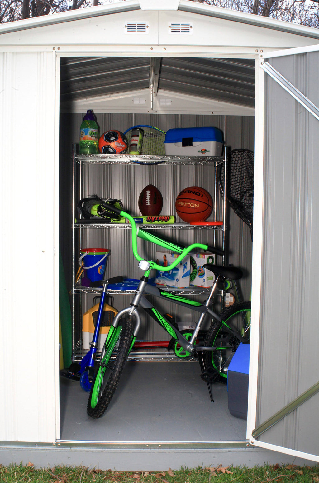 Cream Galvanized Steel Storage Shed Y902