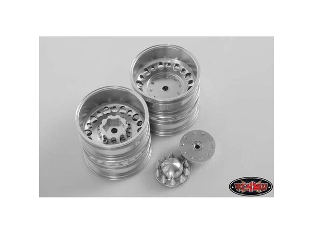 Semi Truck Rear Wheel with Spiked Caps P8996