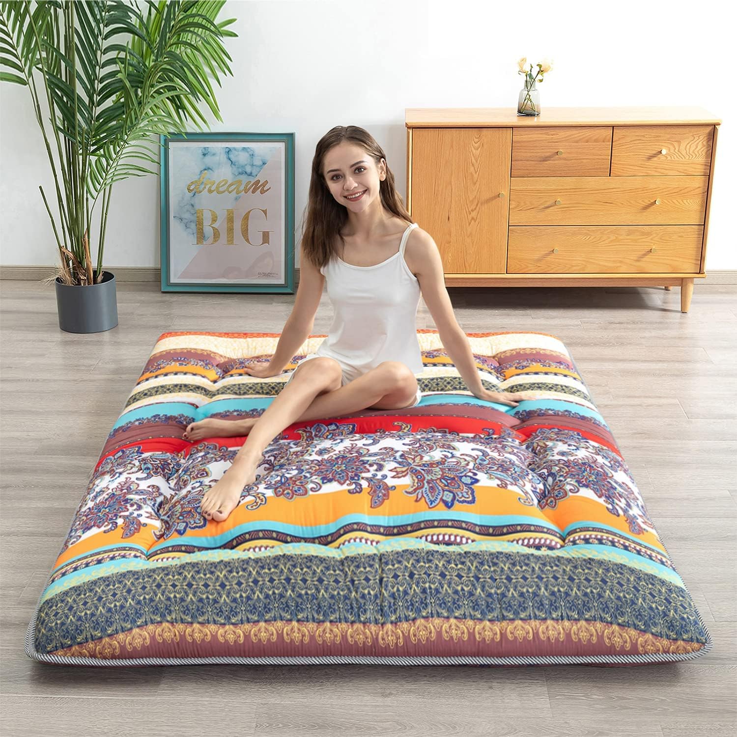 Black Geometric Pattern Japanese Floor Mattress J9726