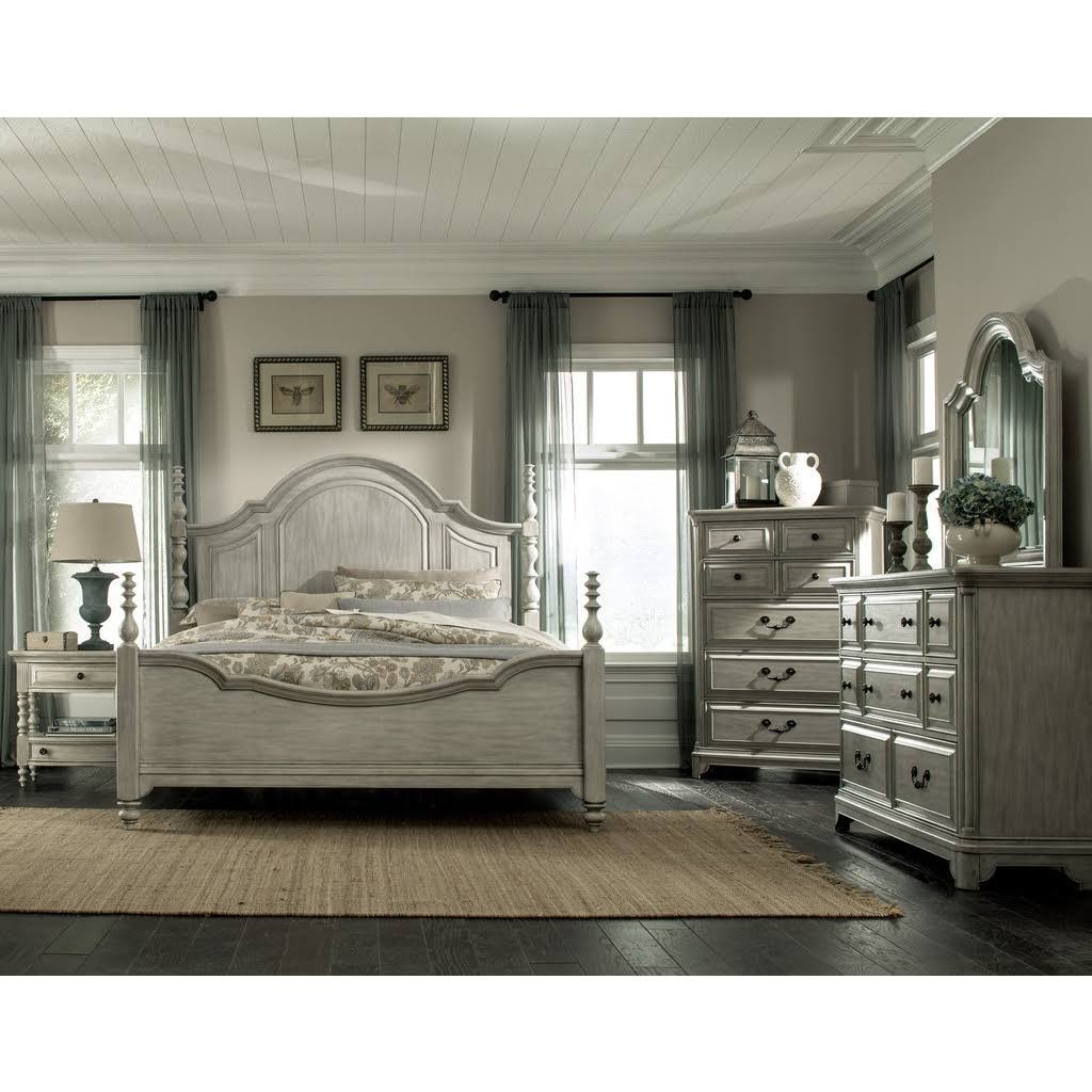 Queen Poster Bed P76195