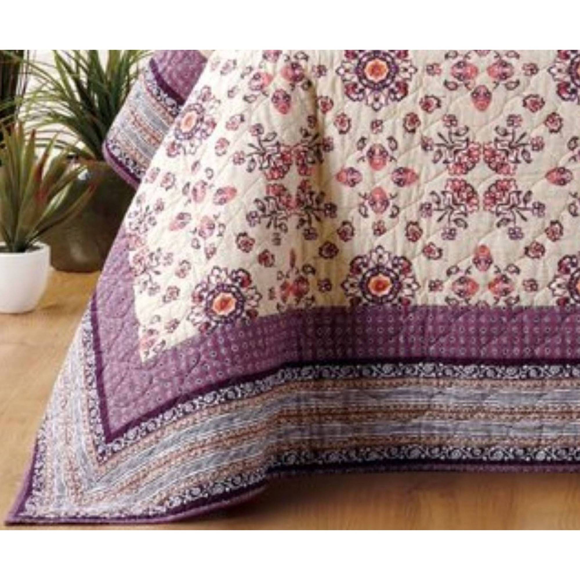 Purple Full/Queen Quilt Y693