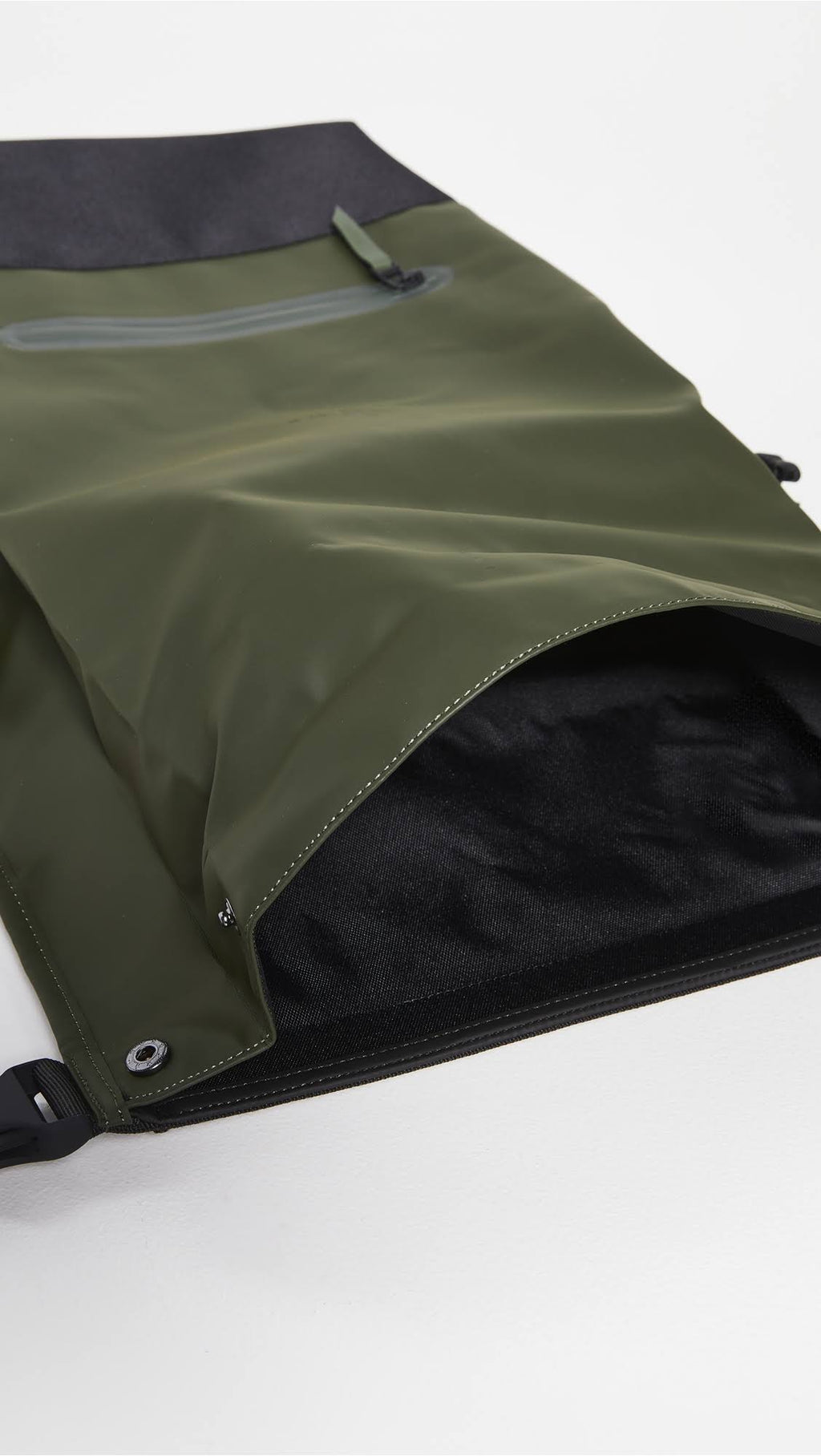 Green Buckle Rolltop Rucksack O470731