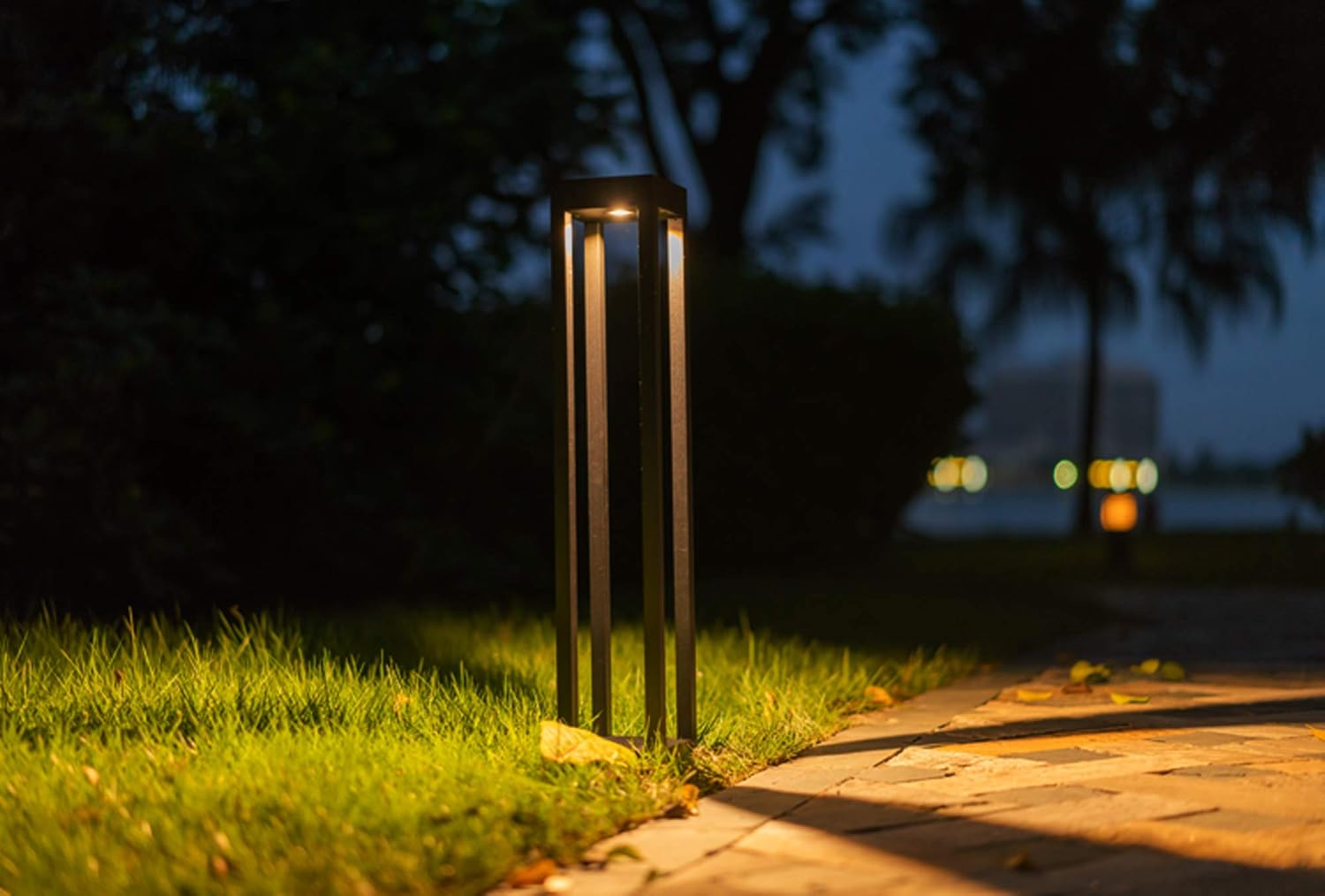 LED Landscape Path Lights, 10W, 2 ft Height, Waterproof Aluminum, Warm White 3000K W47474
