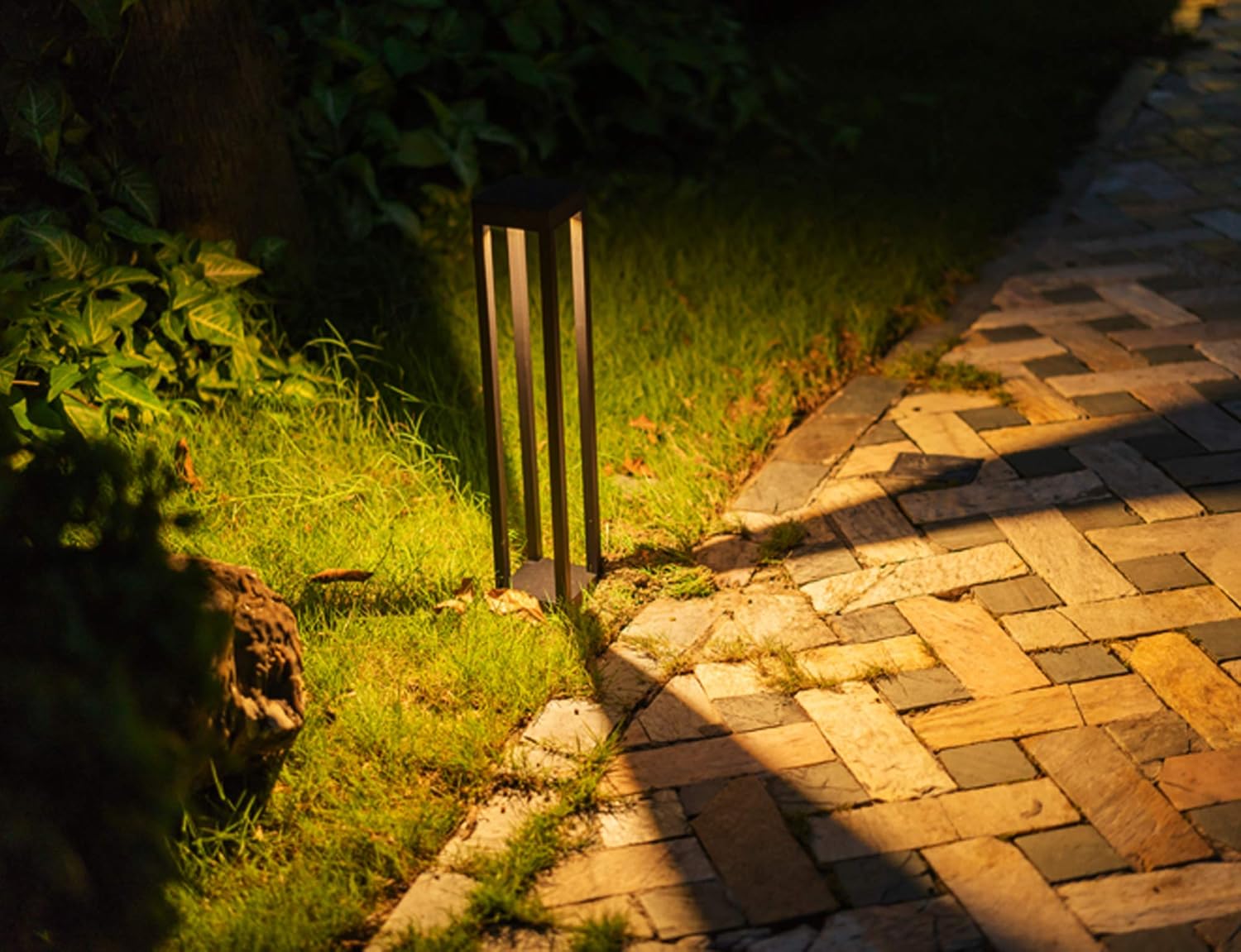 LED Landscape Path Lights, 10W, 2 ft Height, Waterproof Aluminum, Warm White 3000K W47474