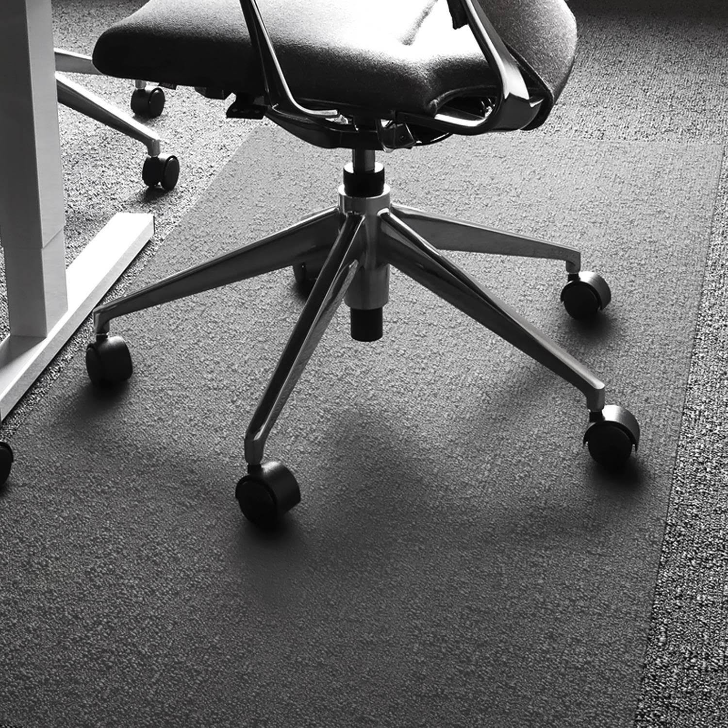 Clear Rectangular Polycarbonate Chair Mat for Carpets G698484