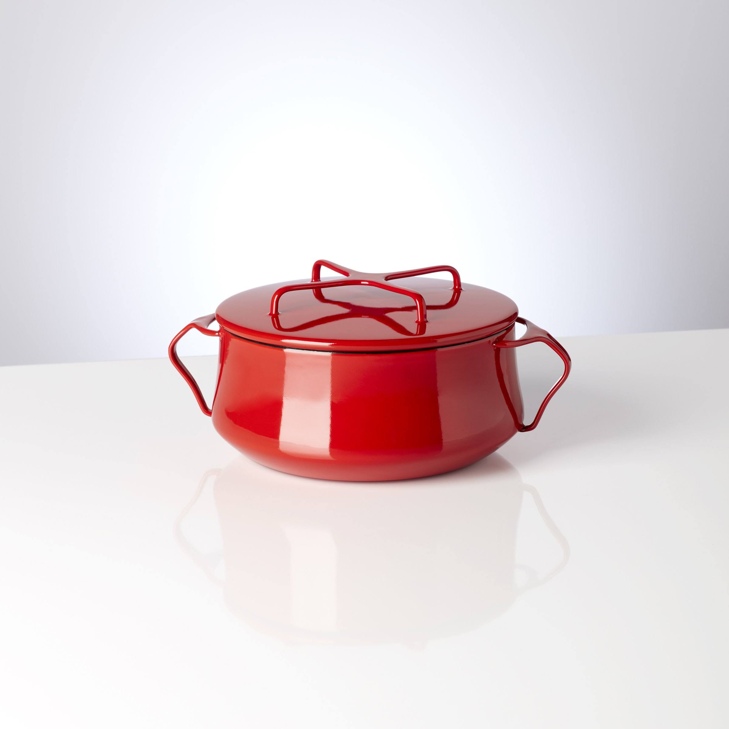 2 Qt. Chili Red Casserole F667403