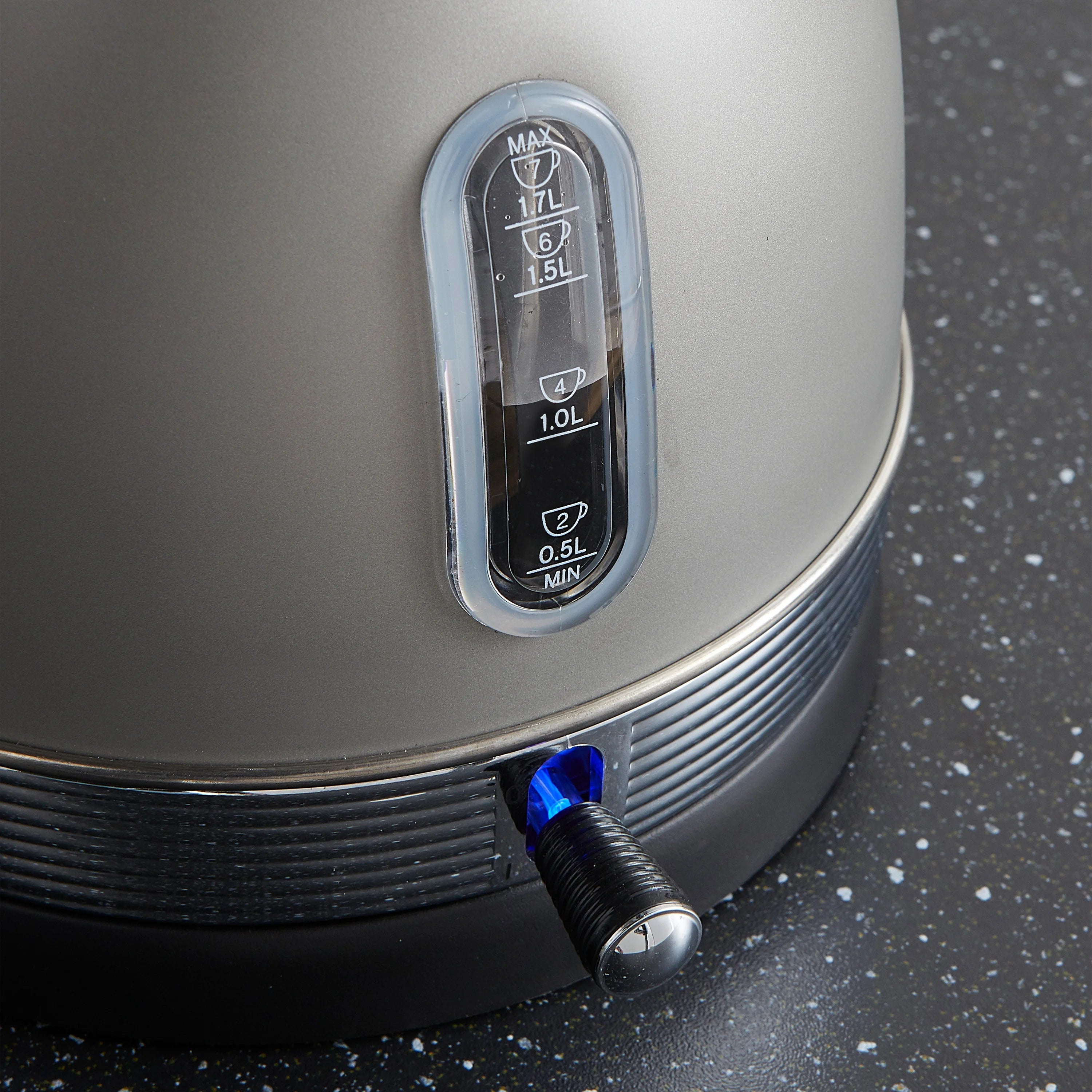 Retro-Style Electric Kettle, 1.7 Liter, 1500W, Gray F55938